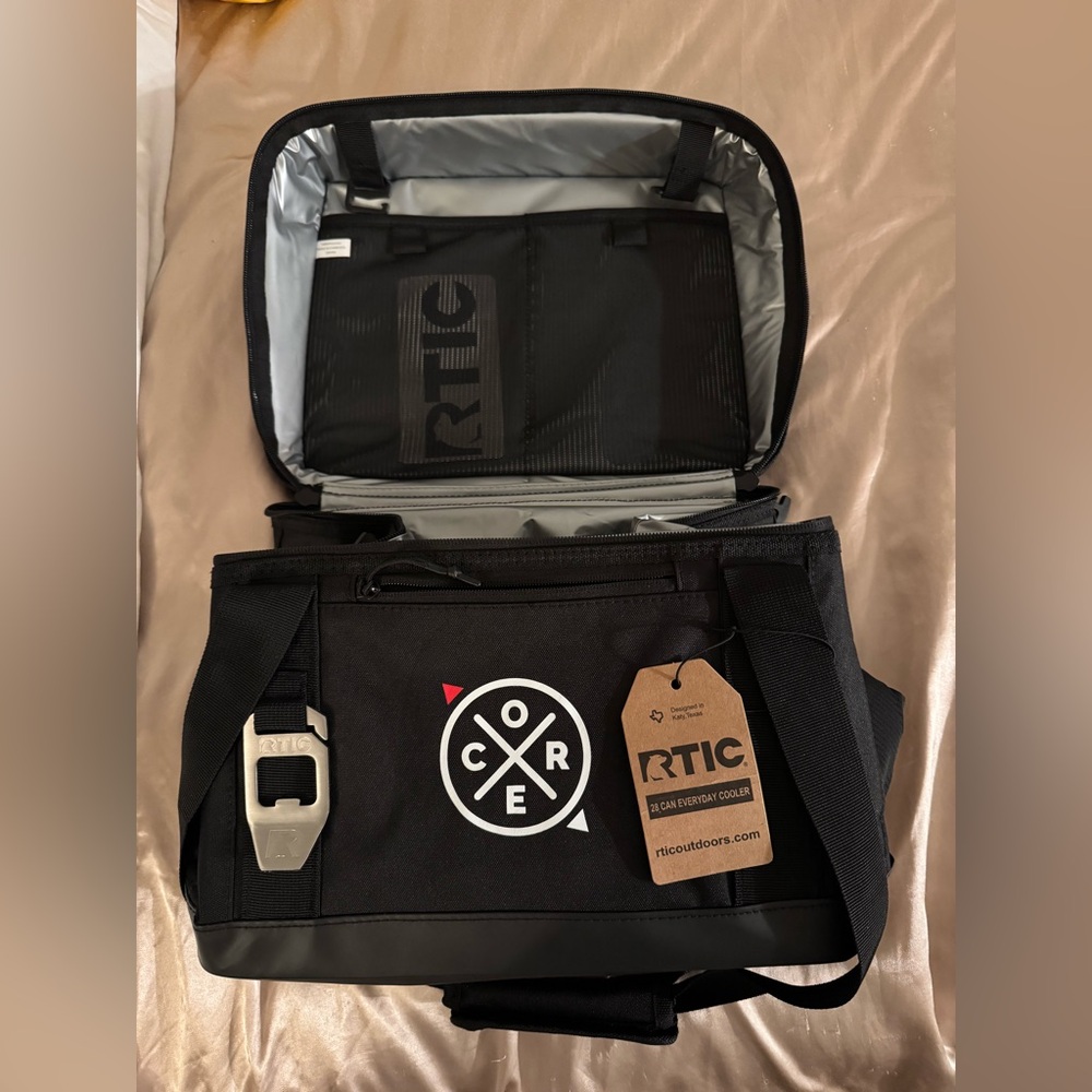 Black Everyday Cooler Bag RTIC